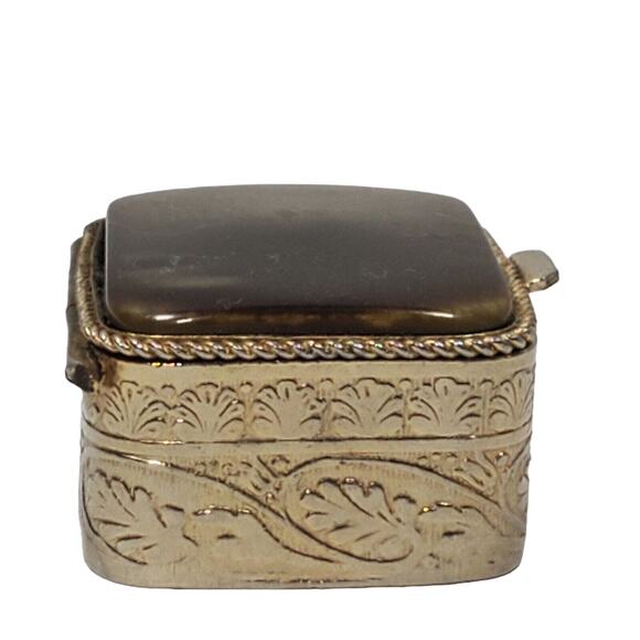 Antique Brass Engraved Pill Box Art Nouveau England XIX Century - Picture 4 of 6